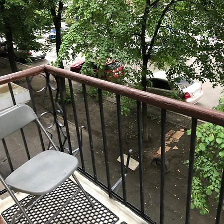 Kyiv Apartment In Pechersk On Oleksandra Kopylenko Exterior photo